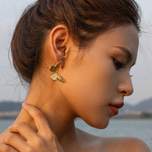 BUTTERFLY GOLD VINTAGE HOLLOW EARRINGS_CWAJE1378