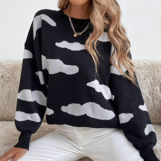 Round-neck black and white jacquard sweater