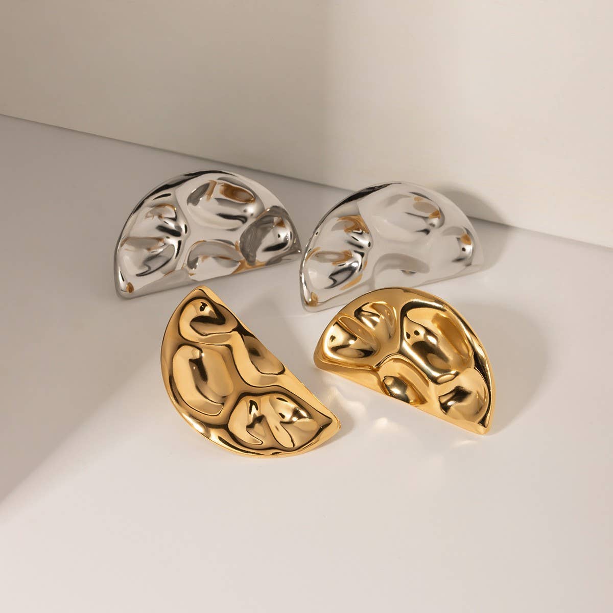 HIGH-GRADE 18K GOLD STAINLESS STEEL EARRINGS_CWMM2358