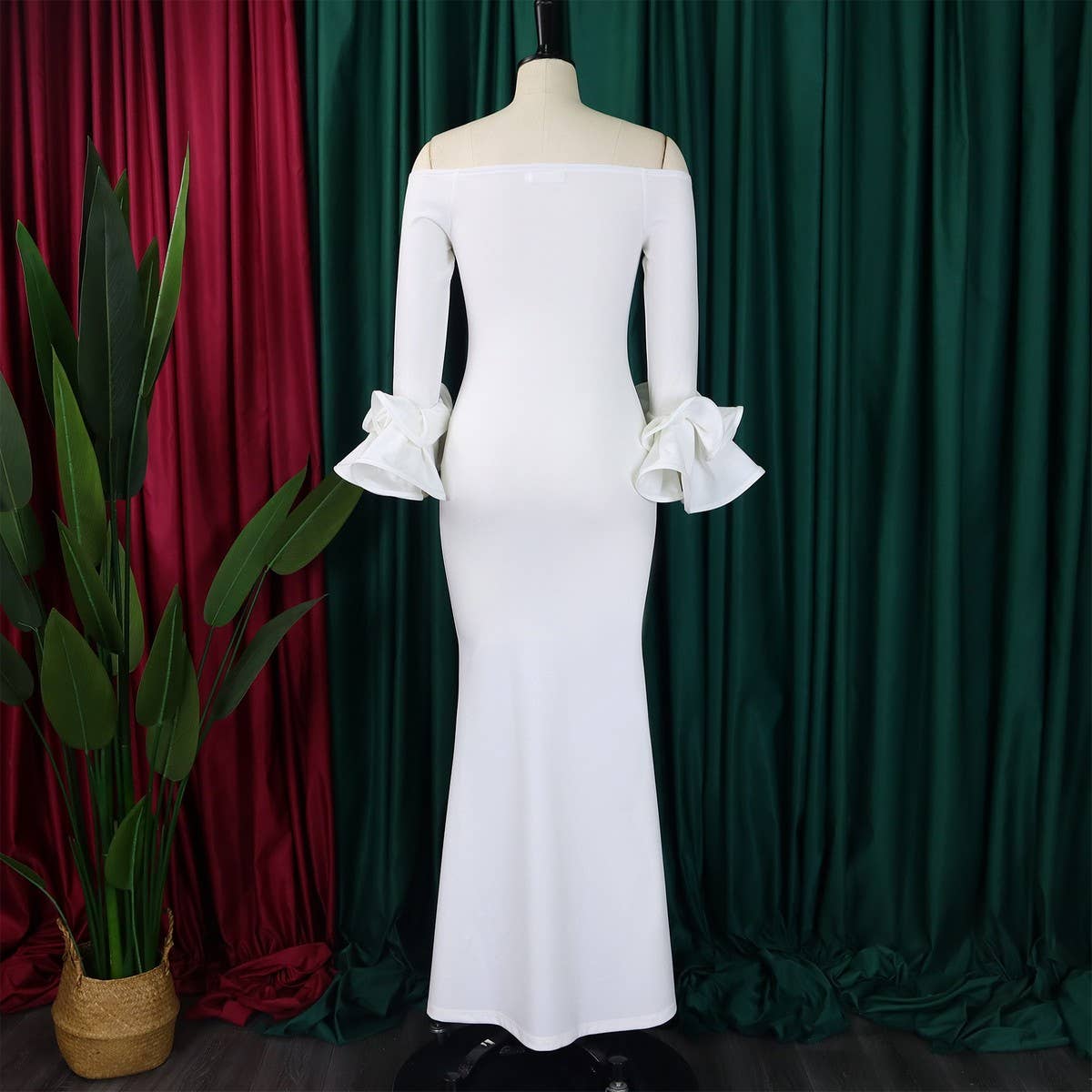 ONESHOULDER RUFFLE SLEEVE SLIMFIT DRESS WITH TRAIN_CWDMD3679