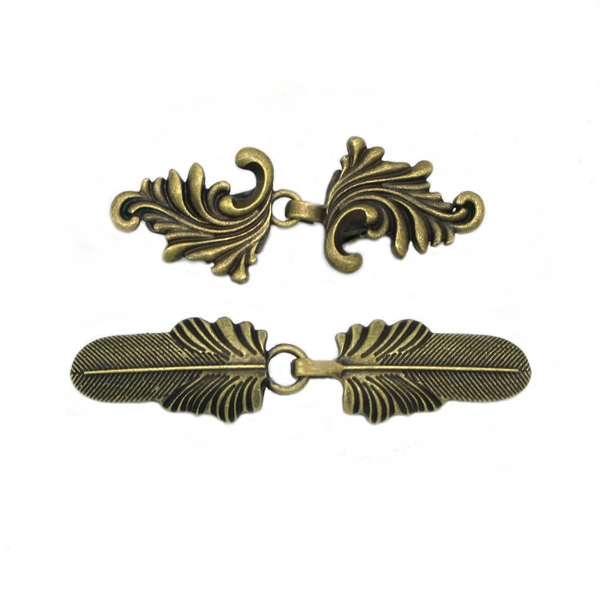 NEW CHINESE RETRO ALLOY SHAWL CLIP CREATIVE HOLLOW