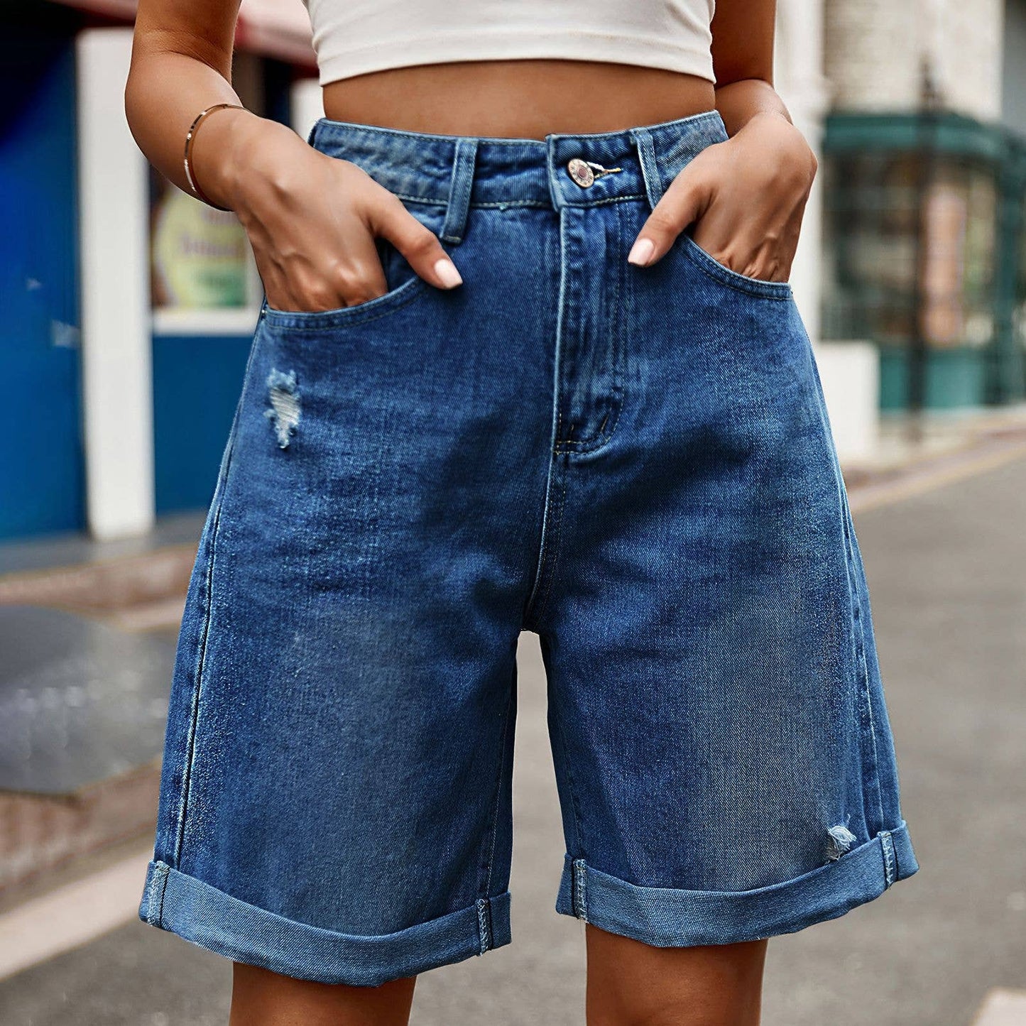 Casual ripped rolled straight quarter jean shorts