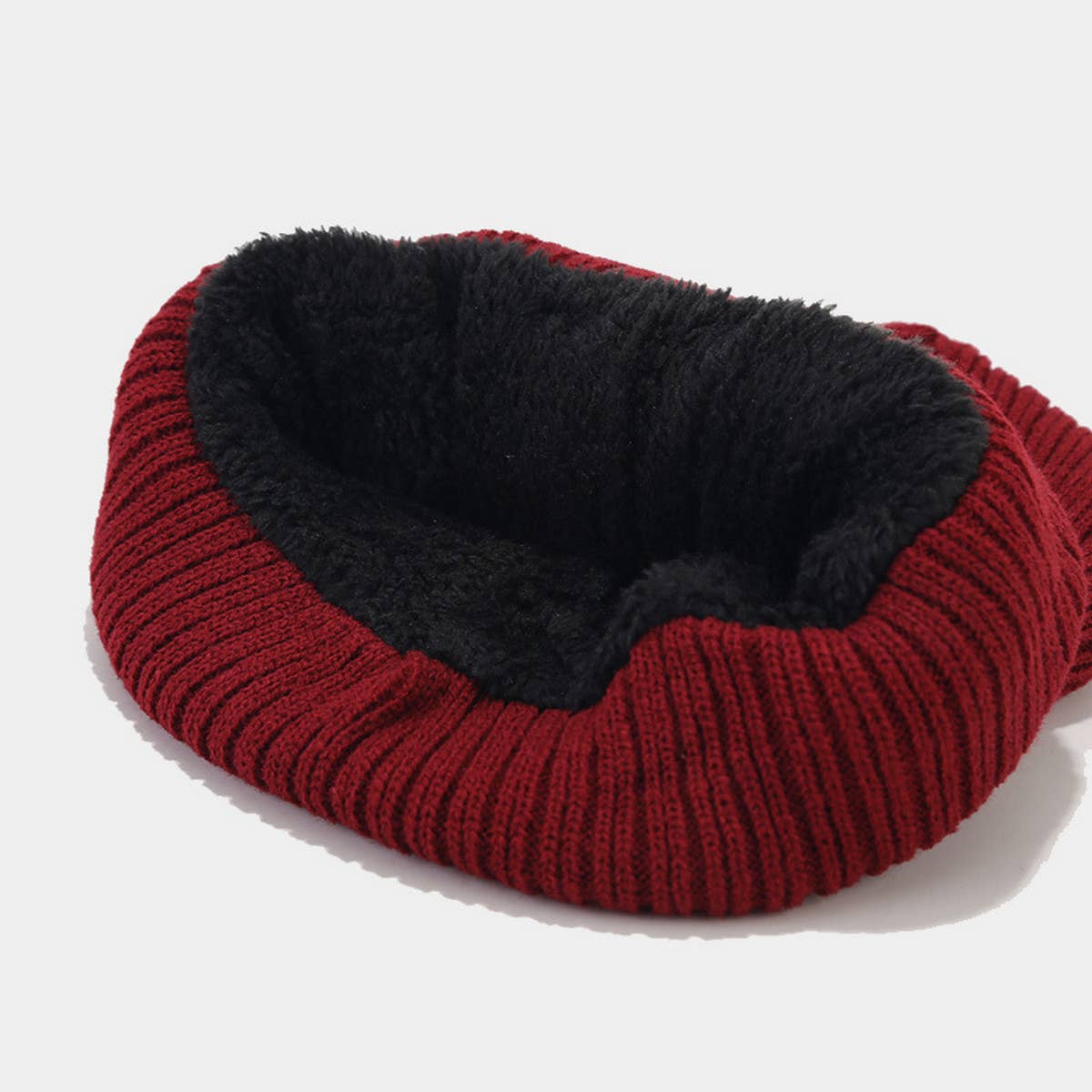 CASUAL HAT SCARF AND GLOVES THREE-PIECE SET_CWAH1625