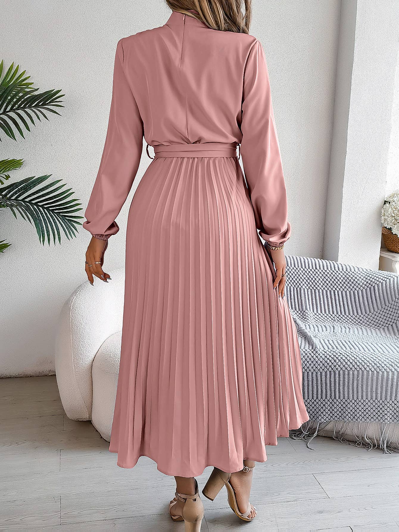 STANDING COLLAR LONG SLEEVE PLEATED LONG DRESS
