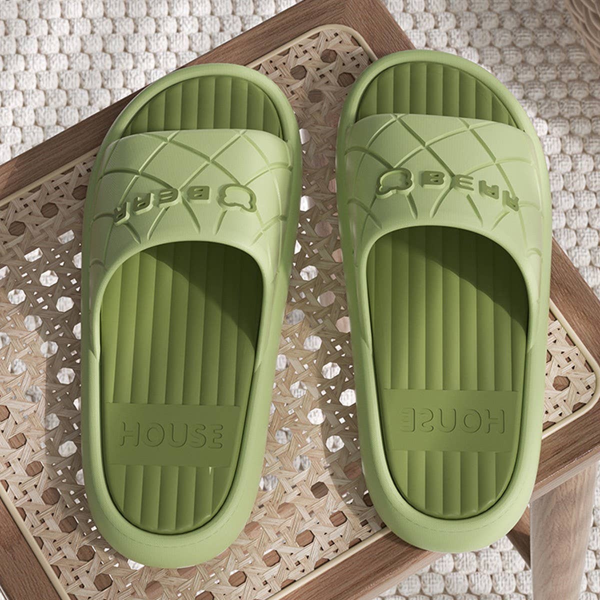 2024 NEW THICK-SOLED NON-SLIP SANDALS_CWSHS0804