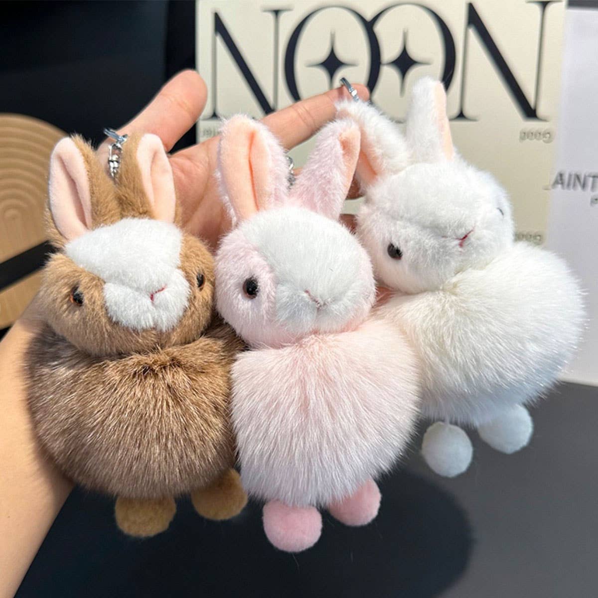 CUTE BUNNY CAR KEYCHAIN PENDANT ACCESSORIES