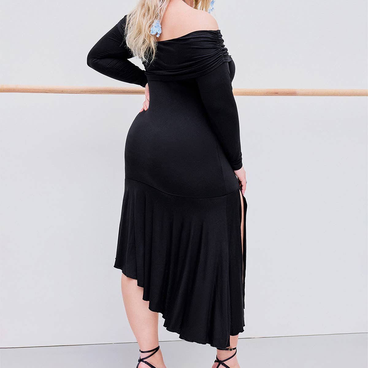 Sophisticated Slant Neck Dress ??Side Slit Midi_CWDHL1045