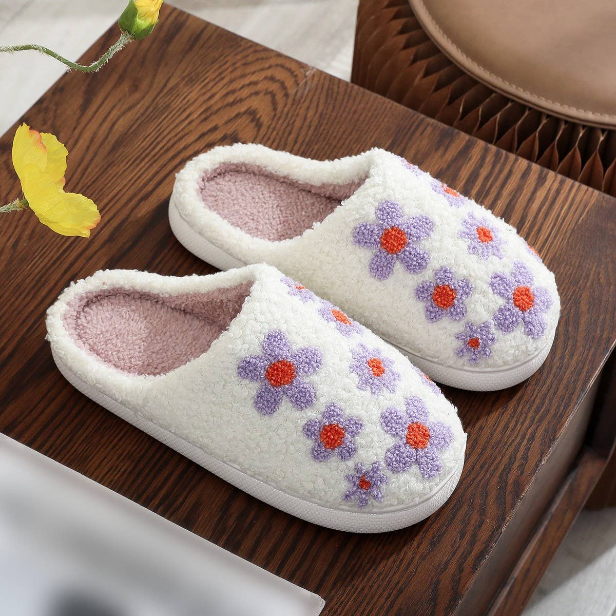 PURPLE LILAC EMBROIDERED COTTON SLIPPERS_CWSHS0873
