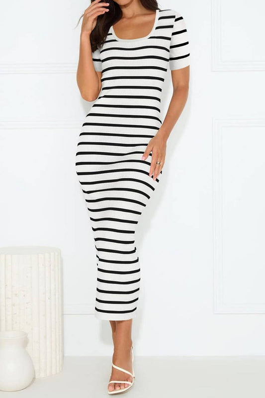CWDMD4281_STRIPED U-NECK SHORT-SLEEVED KNITTED LONG DRESS