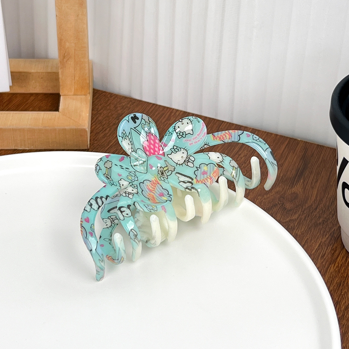 Vintage Floral Claw Clip ? Elegant Chinese Grip