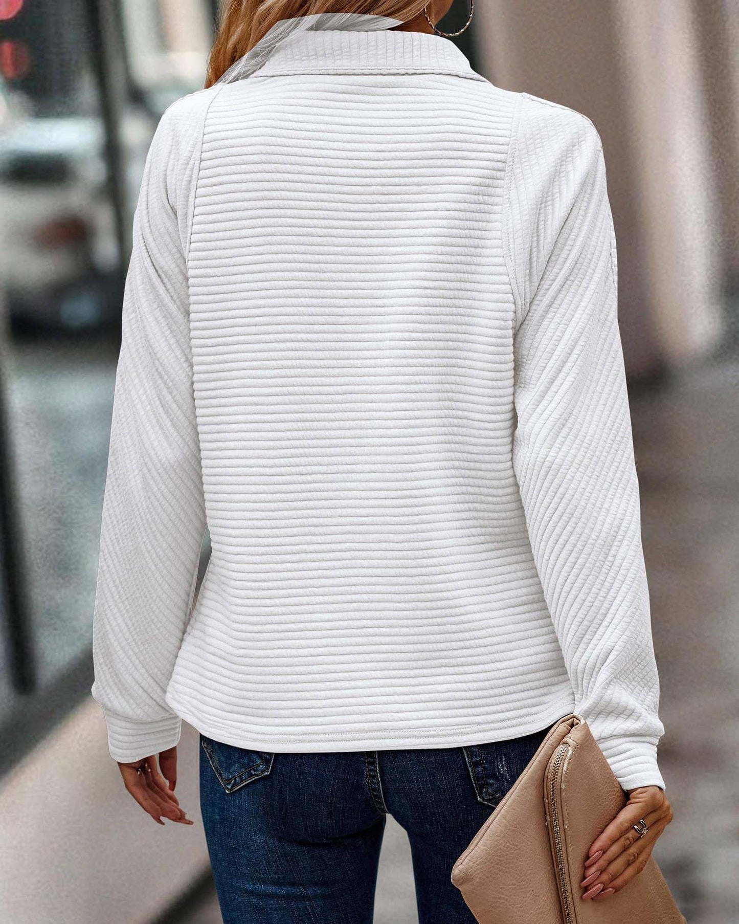 Snake-bone patterned stand-up collar sweatshirt