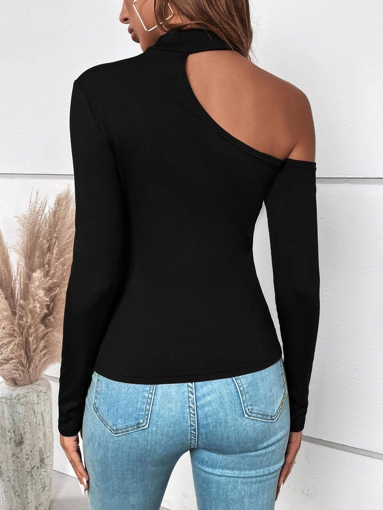 ASYMMETRICAL NECKLINE SOLID COLOR KNIT BASE
