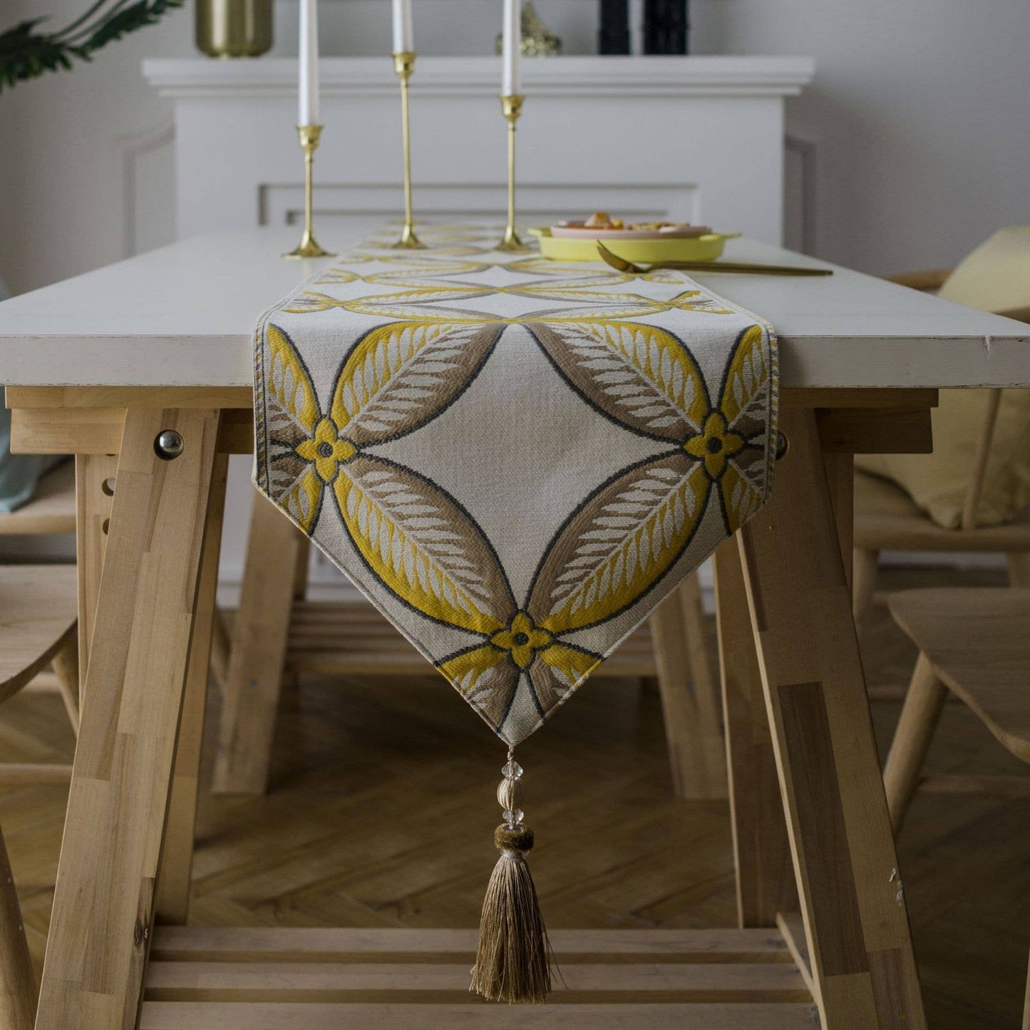 ELEGANT MULTI PATTERNED TABLE RUNNER
