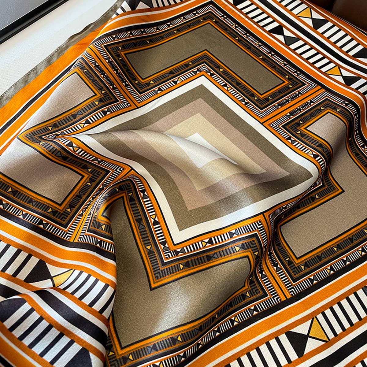 Plaid Boho Scarf--Versatile Women??¢s Neck Accessory_CWASC0630