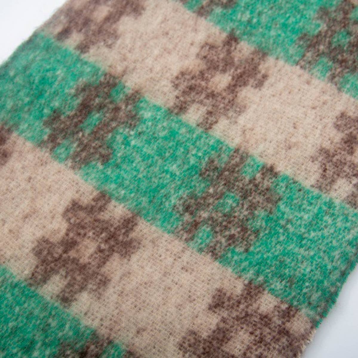 Circle Yarn Jacquard Scarf ? Unisex Winter Wrap