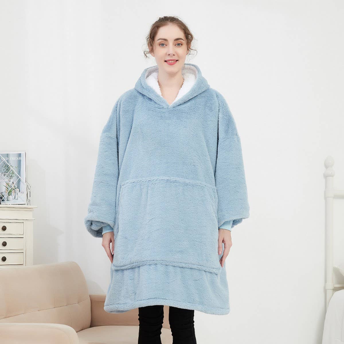 Plus Size Wearable Hoodie Blanket with Bunny Fur_CWAHA6518