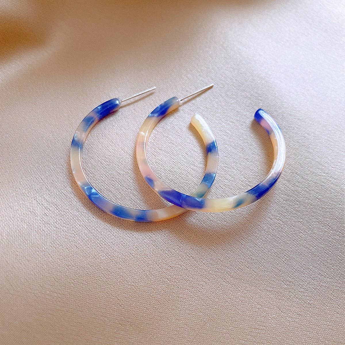 RETRO HONG KONG STYLE C-SHAPED FASHION EARRINGS_CWAJE2459