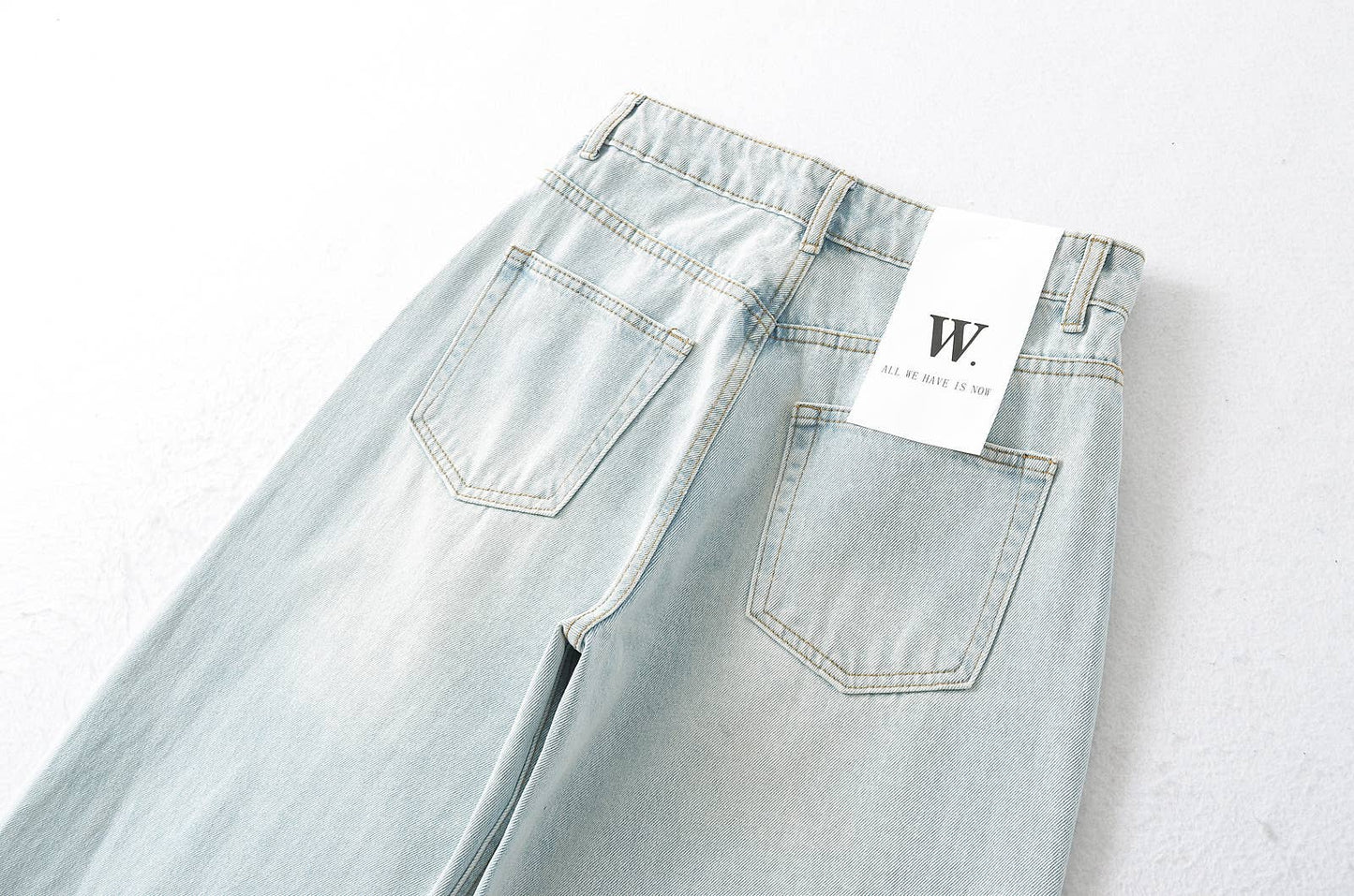 Tide wash polish white pleated micro-cone jeans