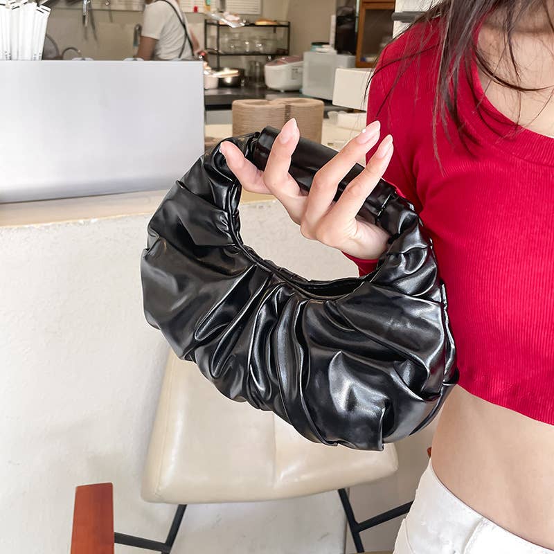 Fashionable individual versatile pleated handbag