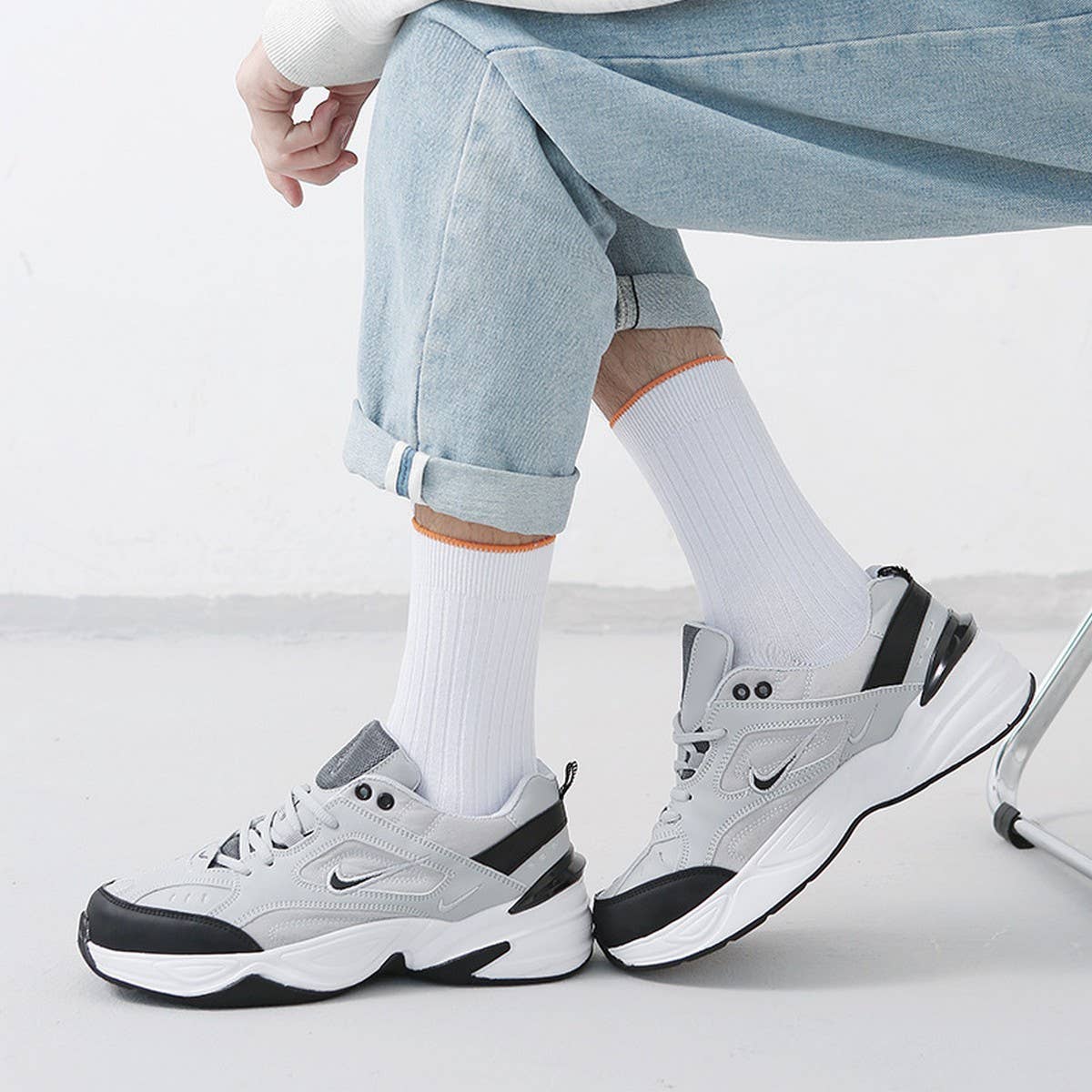 NEW AUTUMN AND WINTER CASUAL MEN'S MID-CALF SOCKS