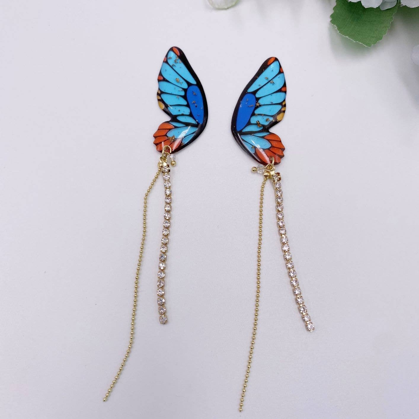Personalized three-dimensional butterfly earrings