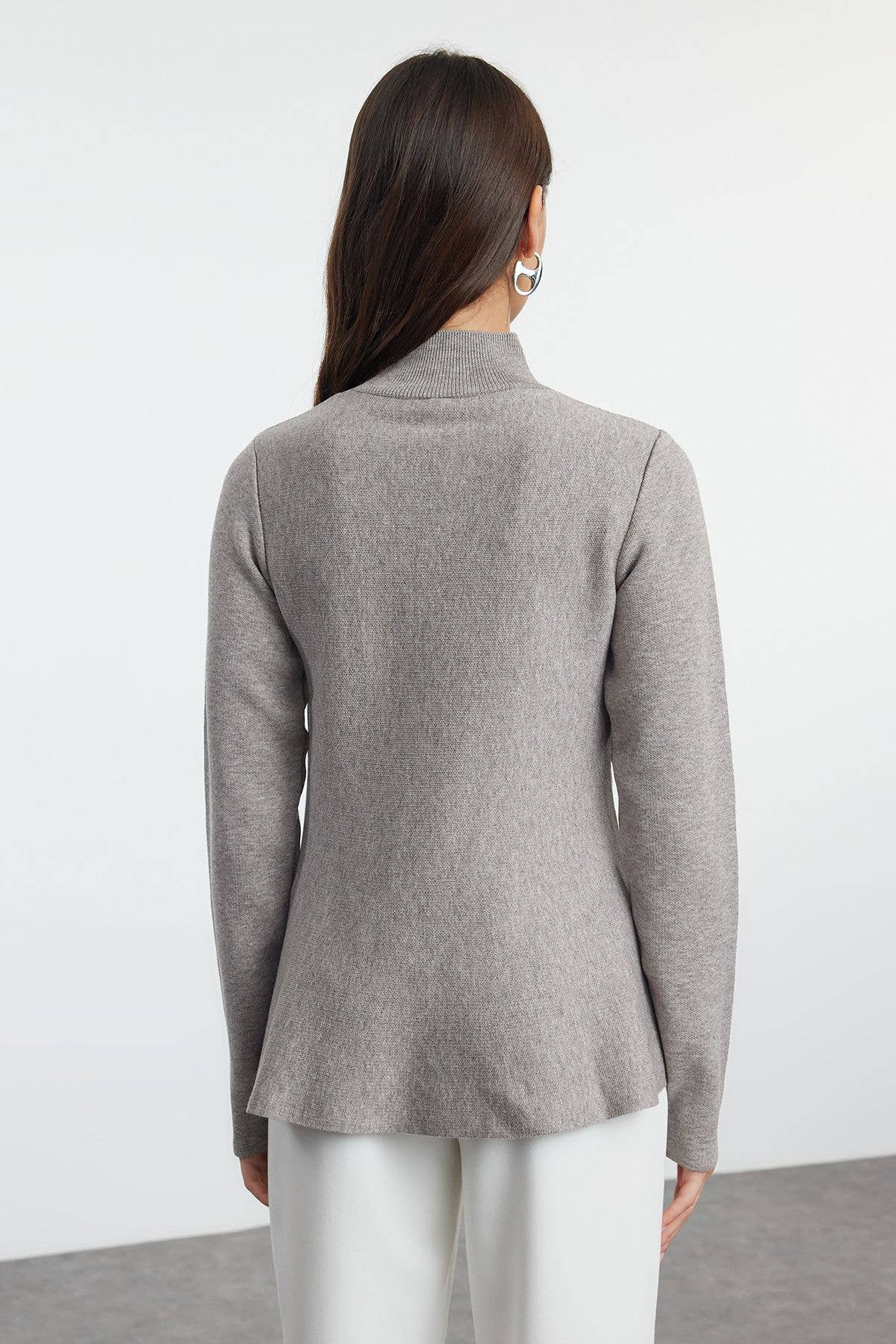 Semi-high-neck solid color loose knitted sweater