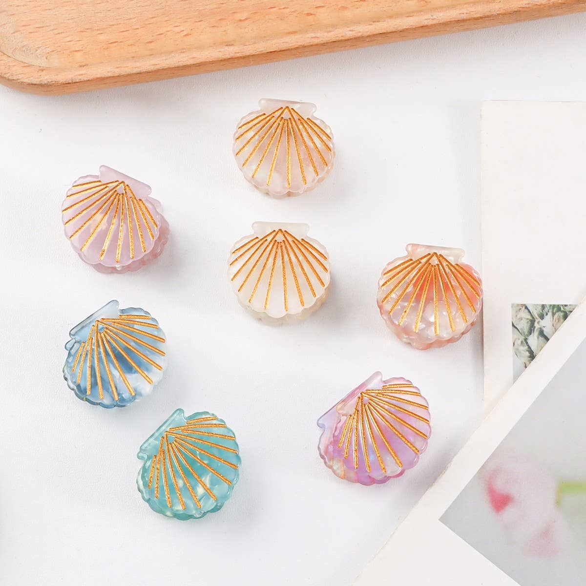 CWAHA1425_SHELL SMALL HAIR CLAW CLIP