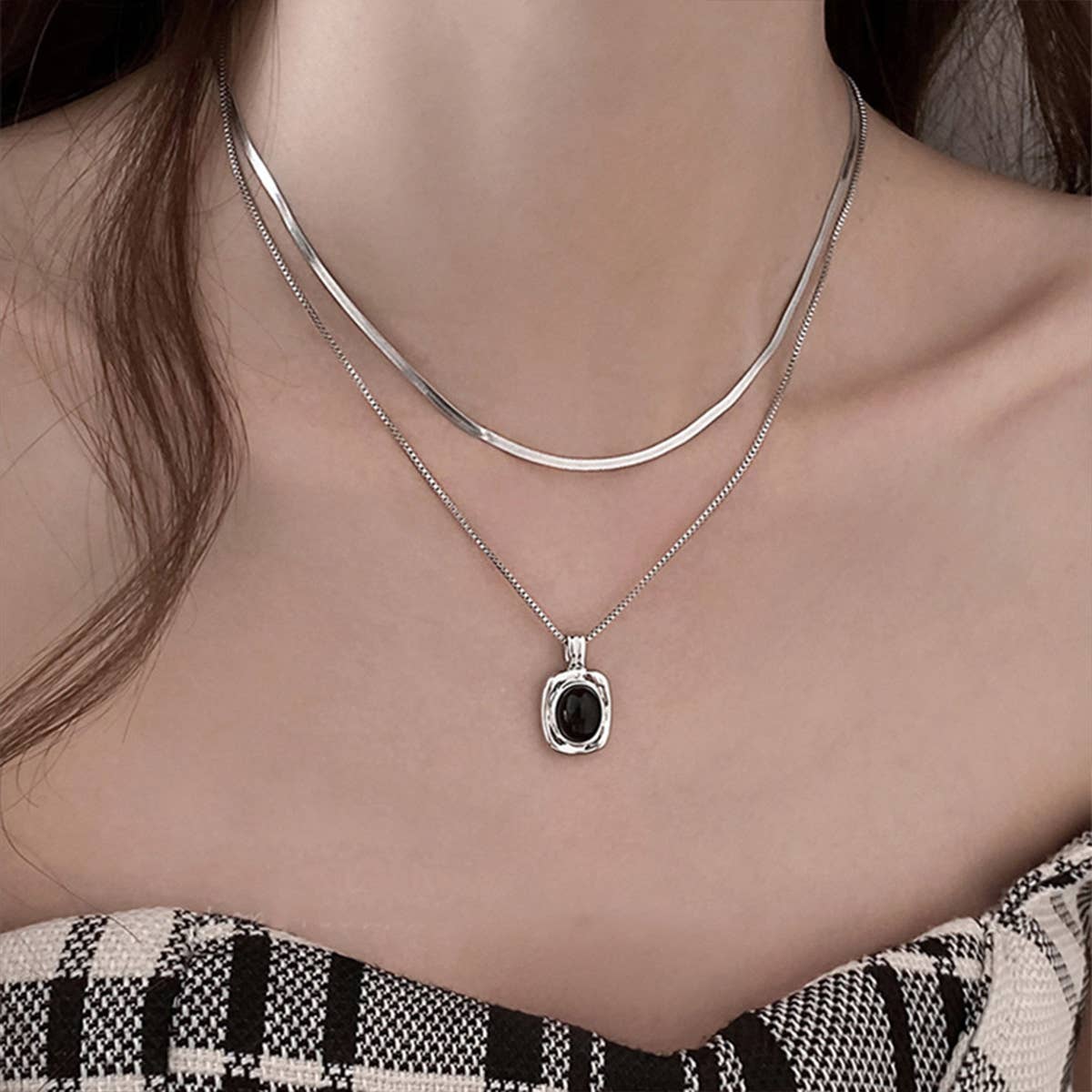 SQUARE OVAL PENDANT DOUBLE LAYER FASHION NECKLACE_CWAJE2373