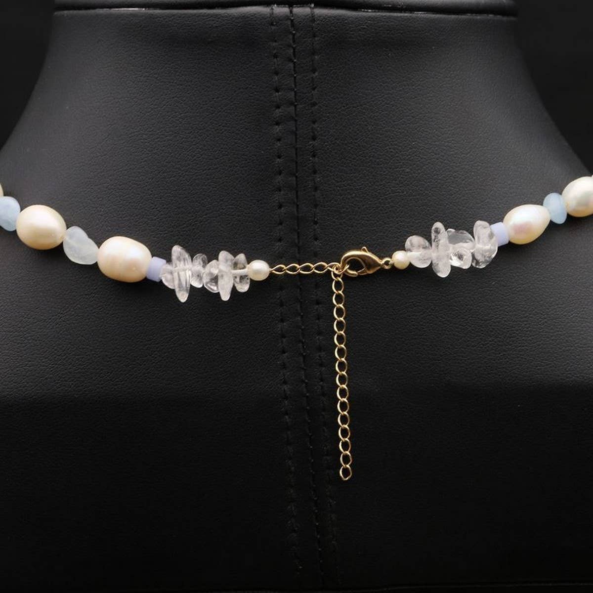 HIGH-END BUTTERFLY TEMPERAMENT PEARL NECKLACE