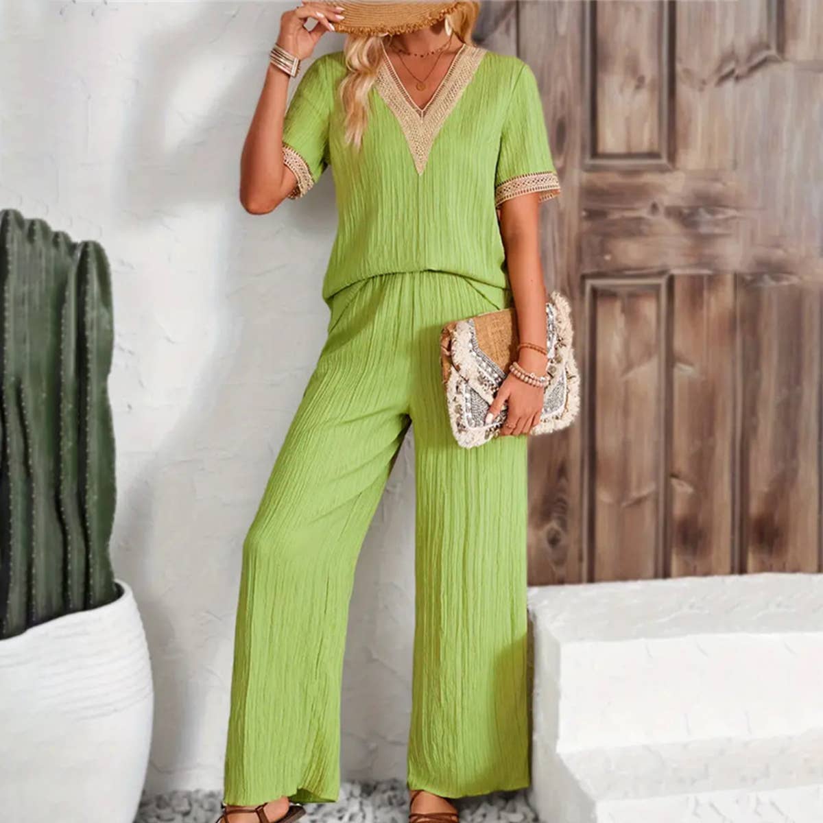 Lace lace V-neck top straight-leg two-piece