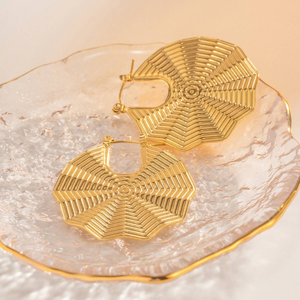 NEW IRREGULAR GEOMETRIC SECTOR EARRINGS_CWAHA0924