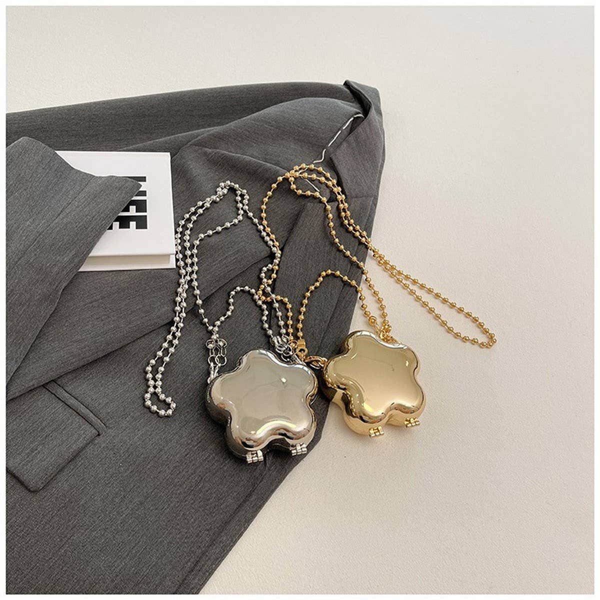 STAR SHAPE EVENING CLUTCH  BAG SHOULDER BAG_CWAB3262