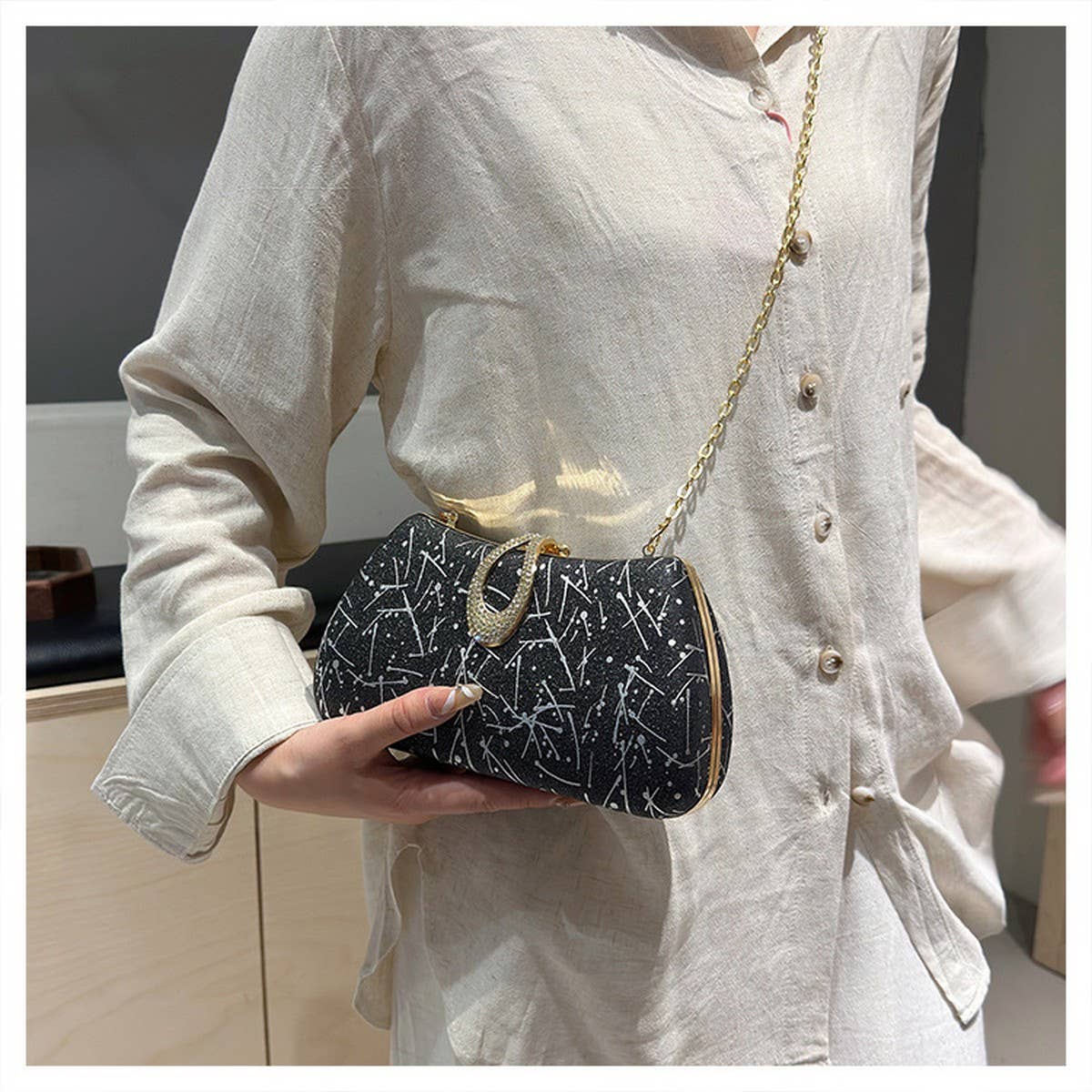 SHOULDER EVENING BAG CHAIN  SQUARE BAG CLUTCH BAG_CWAB3253