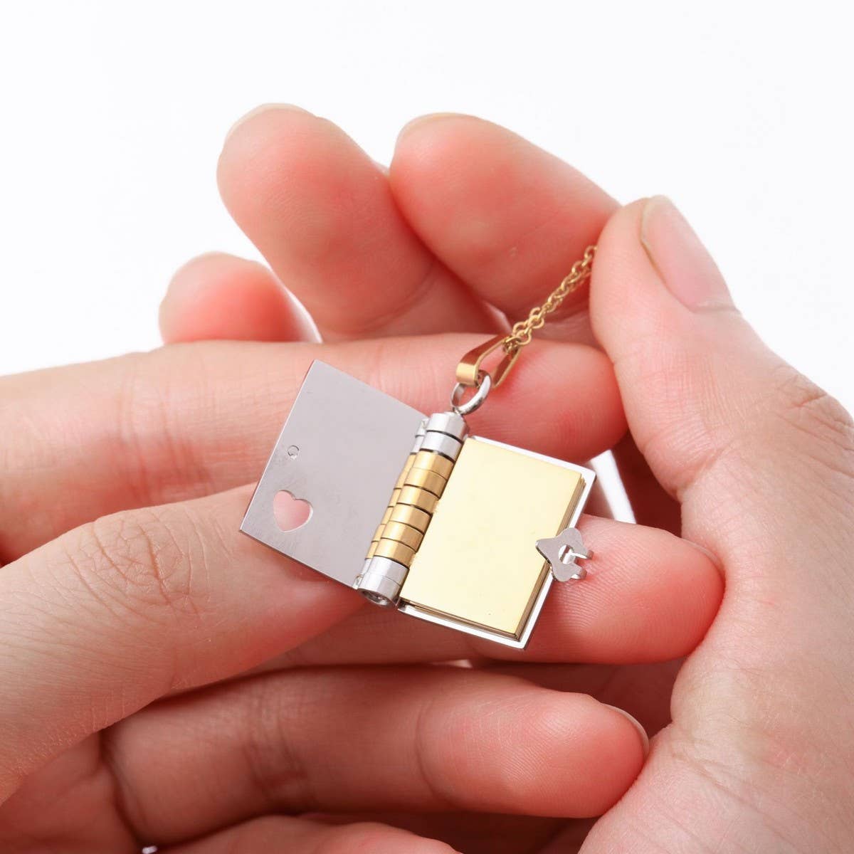 Couple Open and Close Book Pendant Necklace