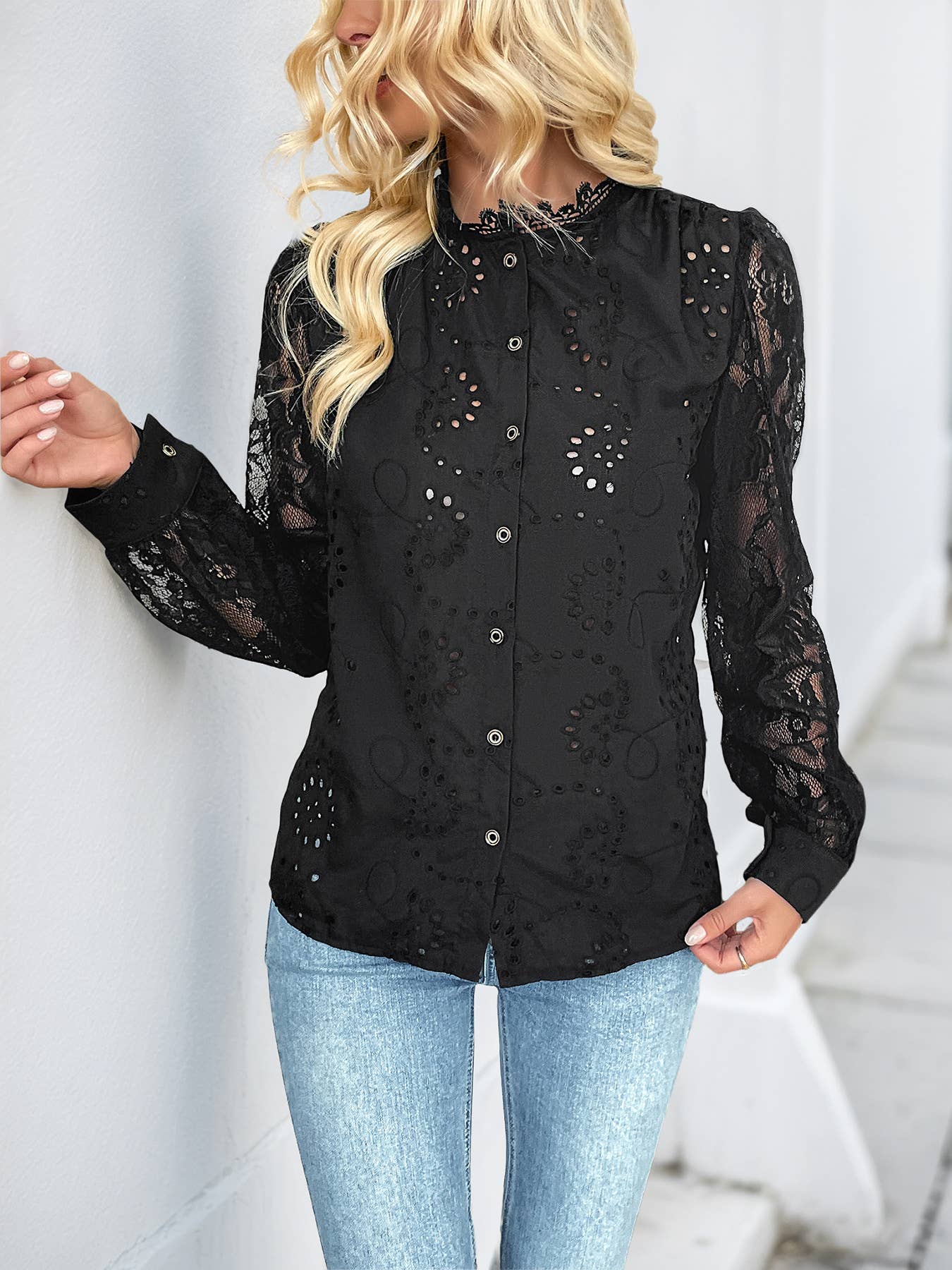 Solid-color,elegant and hollowed-out lace shirt