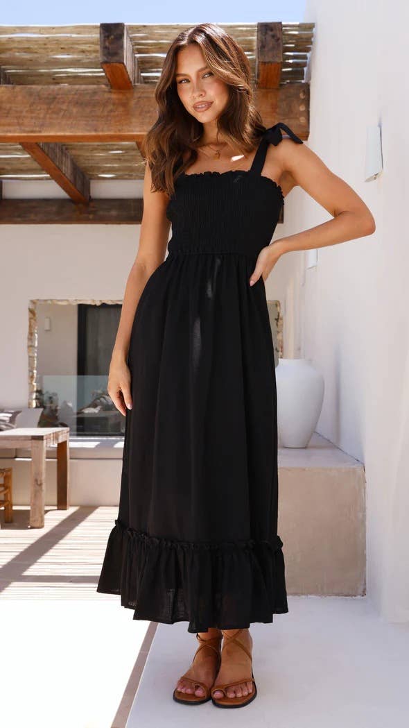 Simple solid-color long halter dress