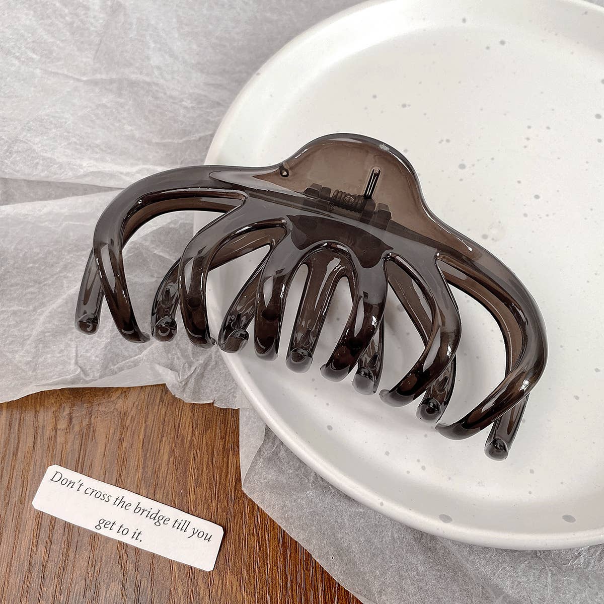 Super-large transparent acetic octopus gripper