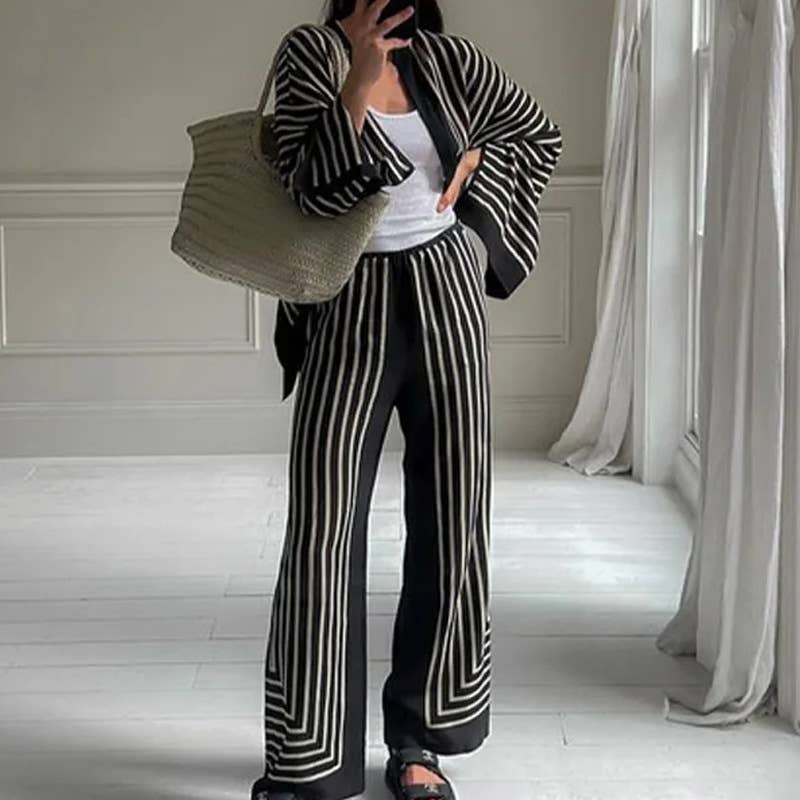 Striped cardigan design stylish crew-neck shirt