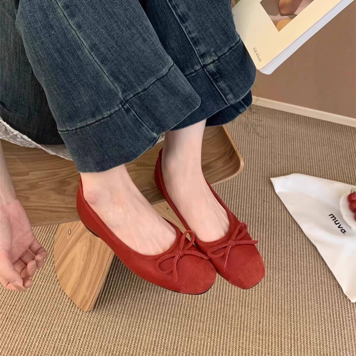 Red Wedge Round Toe Slip-On Ballet Flats_CWSHF0125