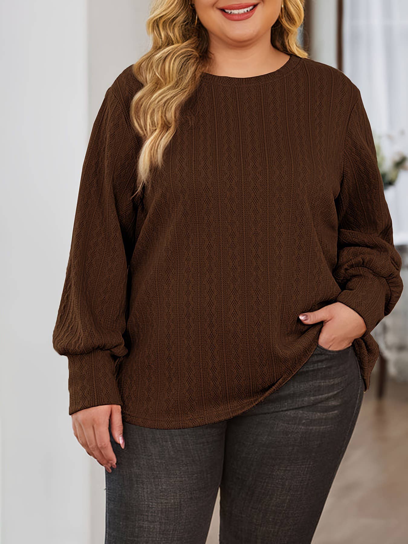 Round-neck fashionable solid-color knit sweater