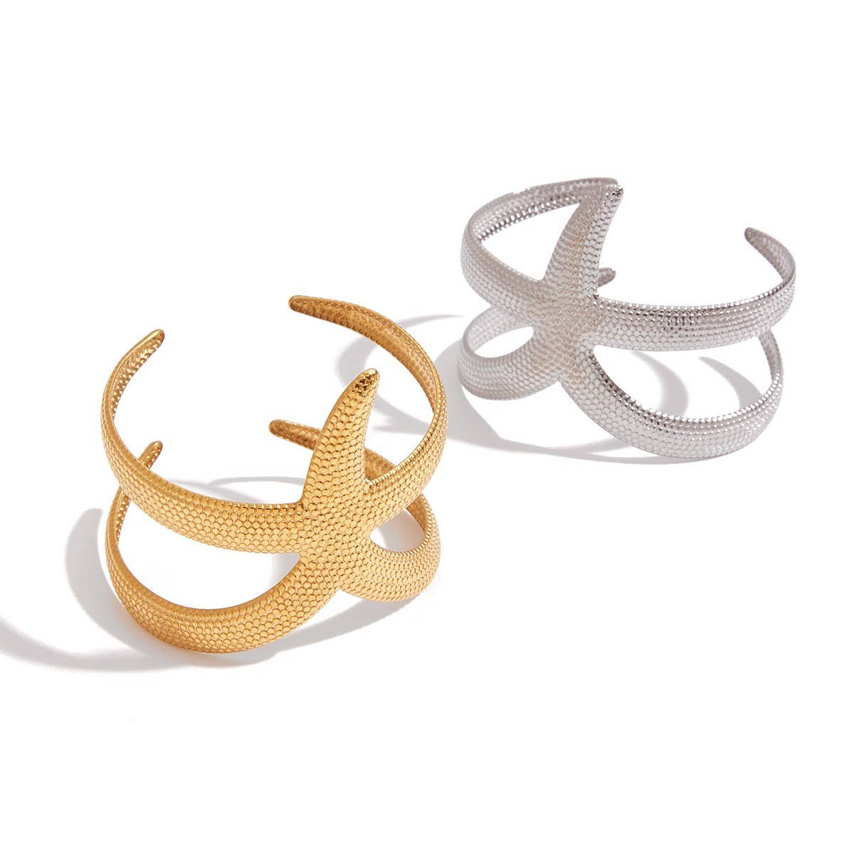 18K Gold Hammered Starfish Open Bangle, No Fade_CWAJE4684