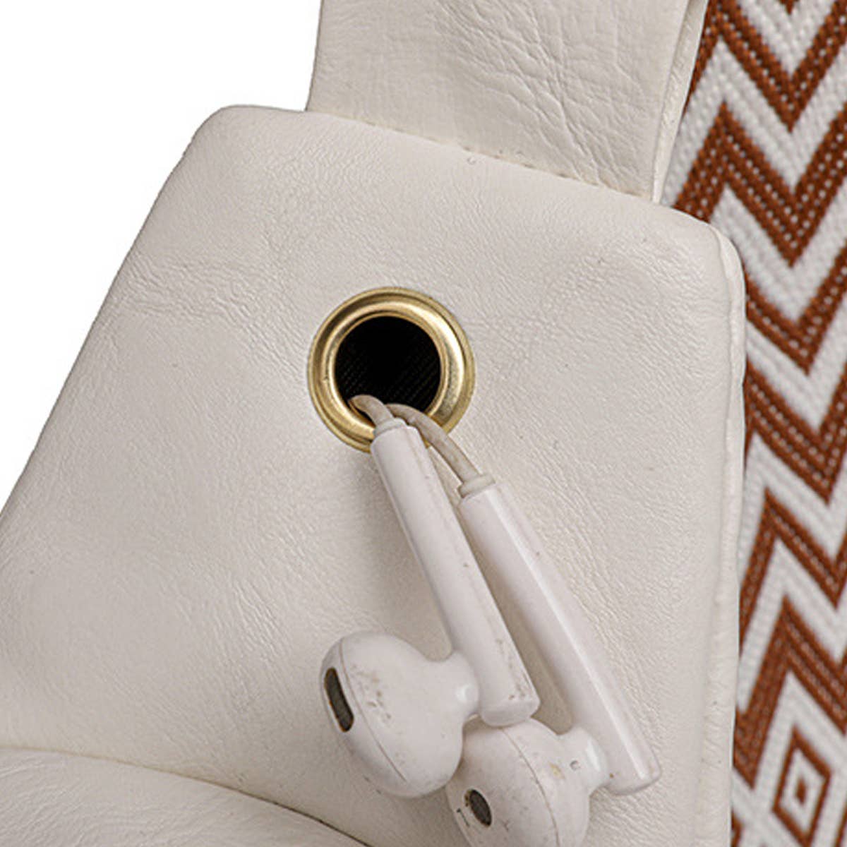 OUTDOOR SPORTS COMPARTMENT SHOULDER BAG_CWAB2725