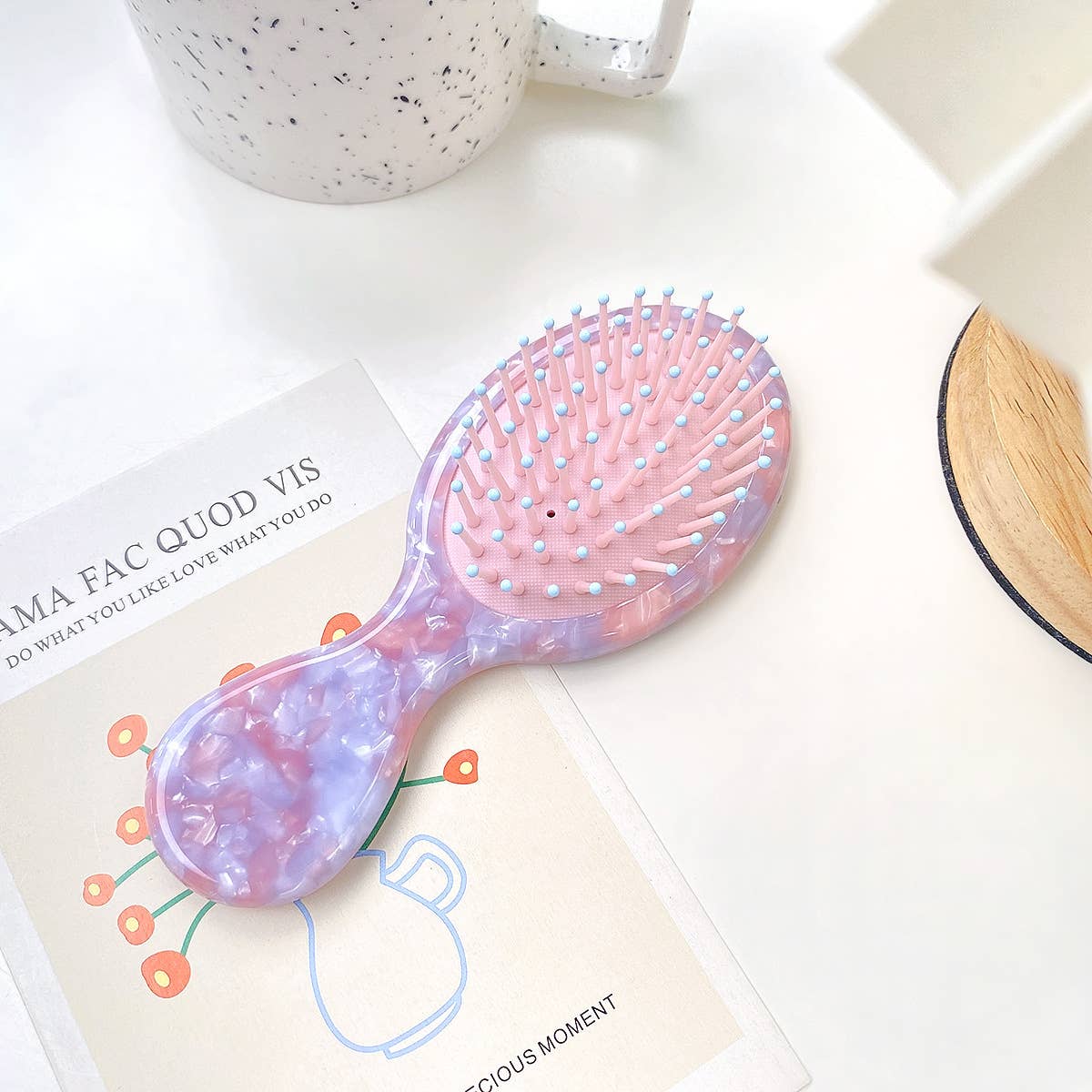 Acetic acid board children's air cushion comb