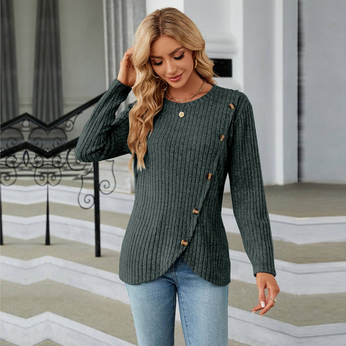 LONG SLEEVE CREW-NECK TULIP HEM KNIT BASE