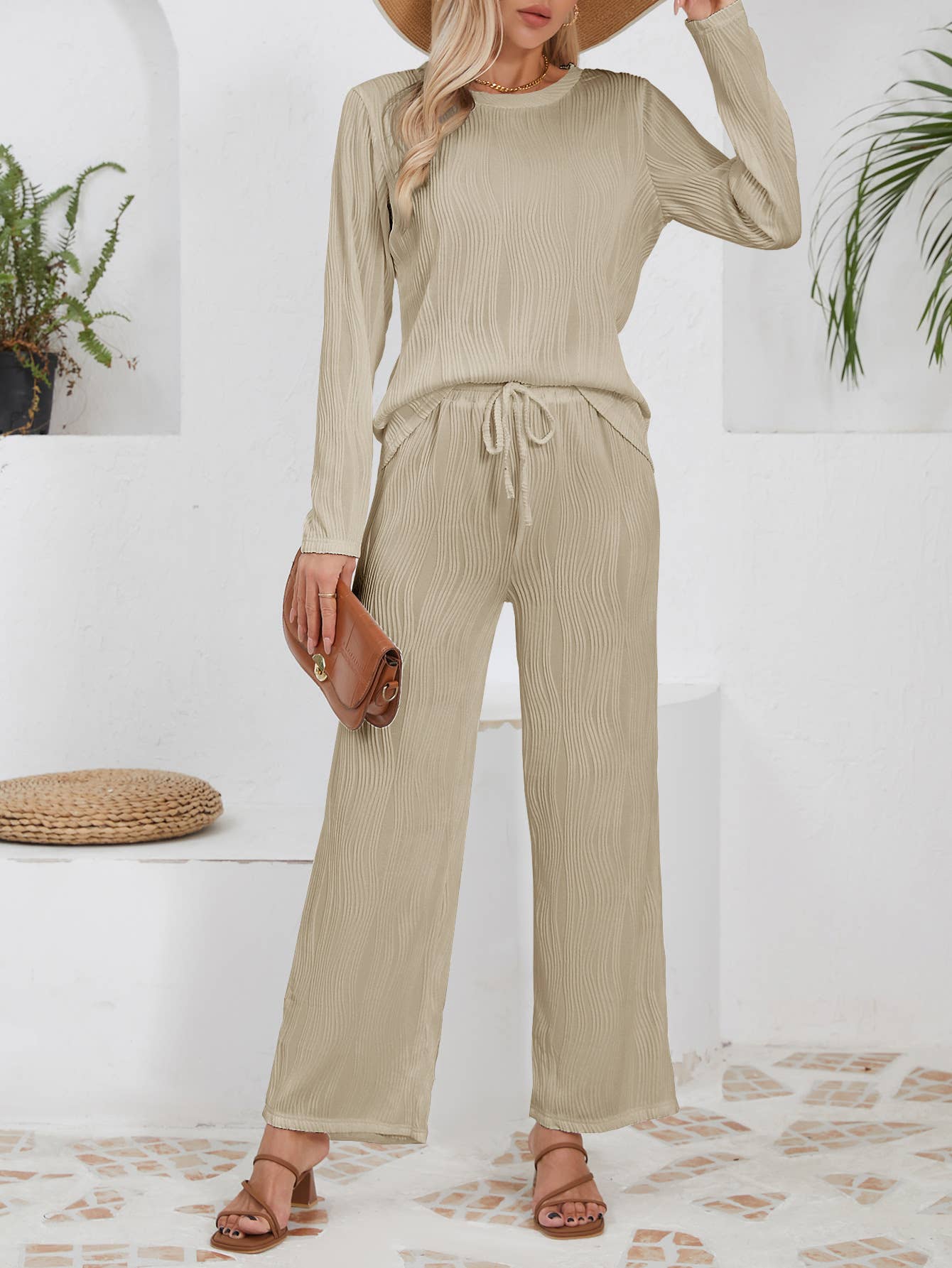 Solid-color knitted jacquard long loose suit