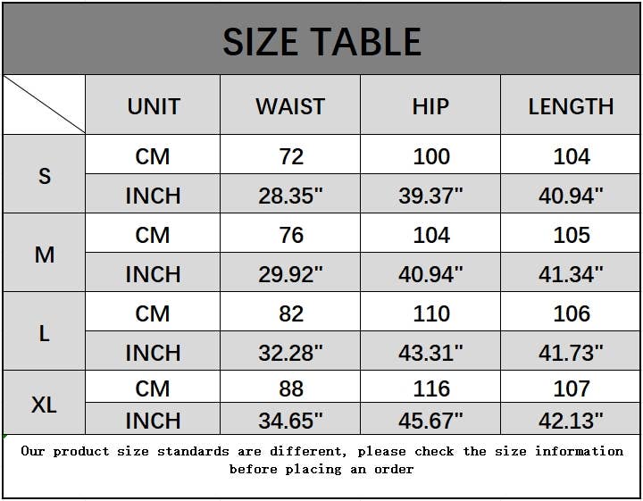 Loose jeans framed edges and street washed jeans