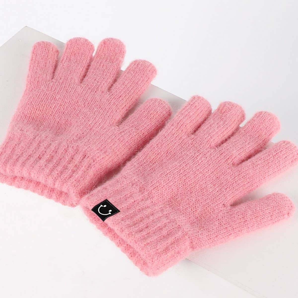 WINTER CHILDREN'S HAT AND GLOVES TWO-PIECE SET