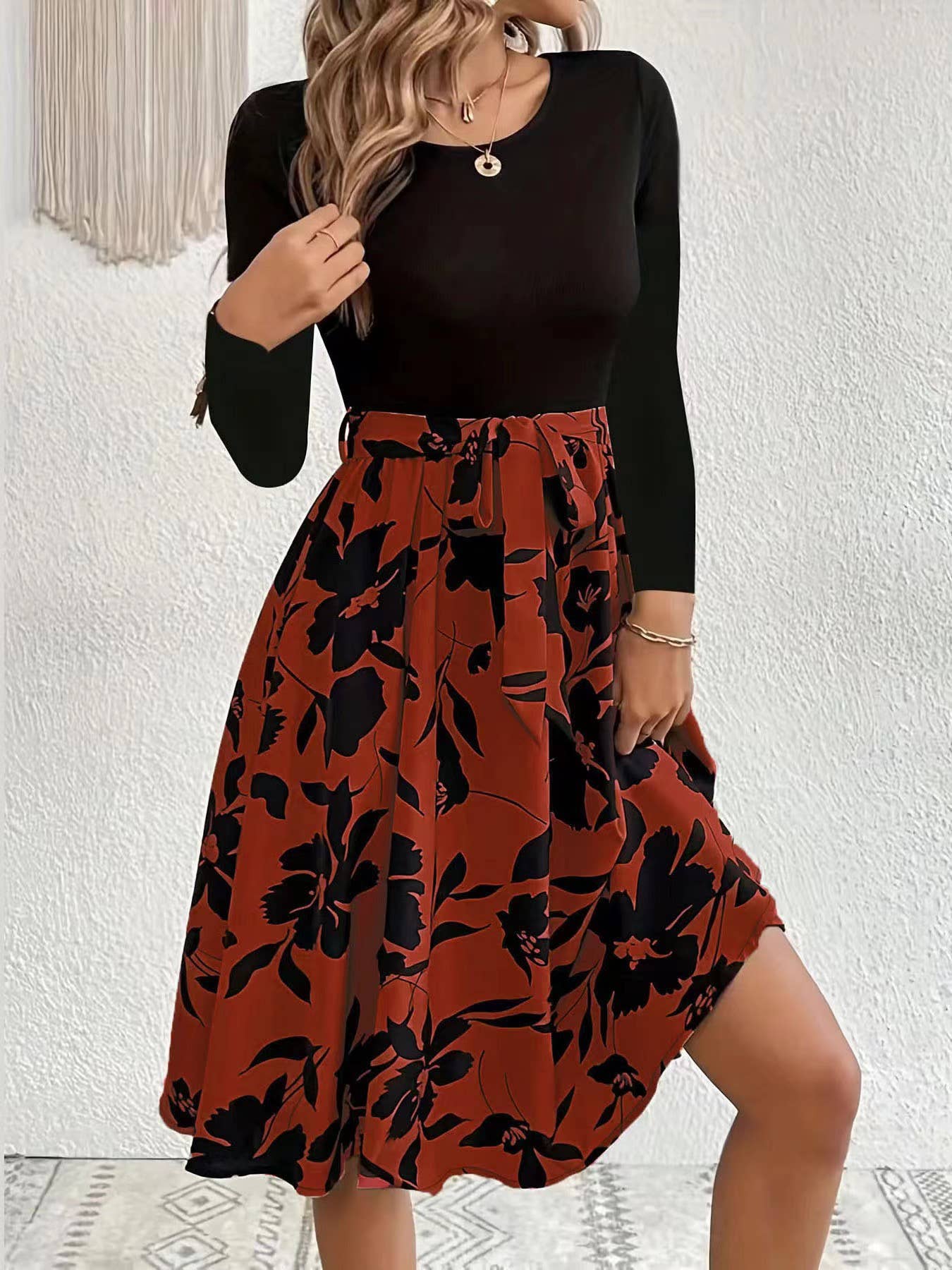 PRINTED SKIRT CREW NECK STRAPPY DRESS