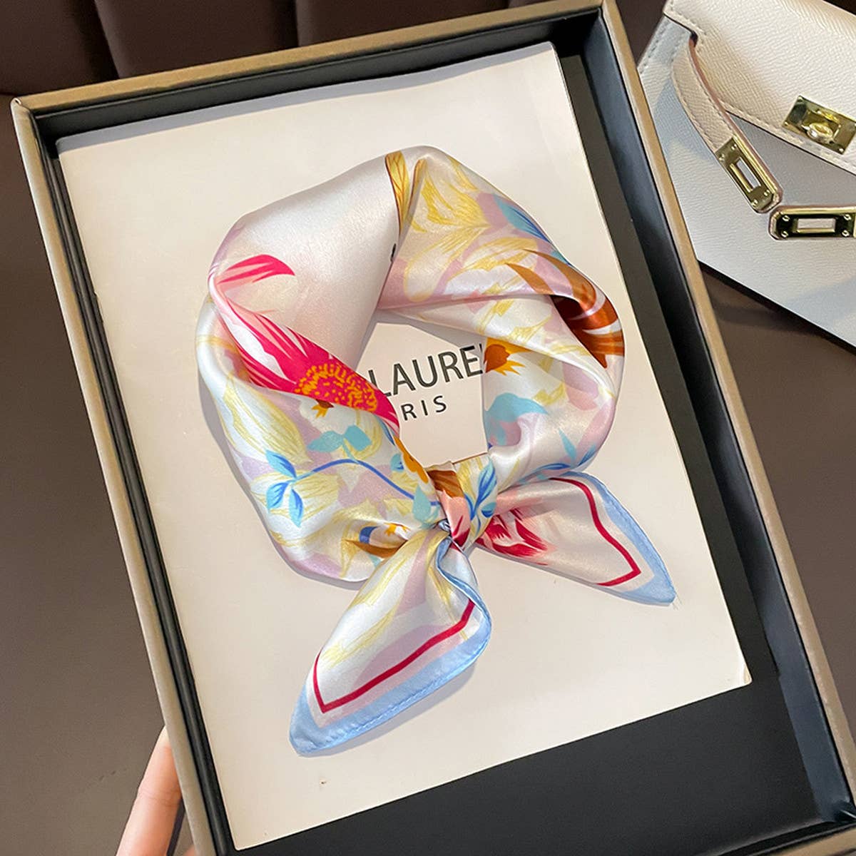 Pure Silk Scarf for Women Elegant Square Neck Wrap_CWASC0605