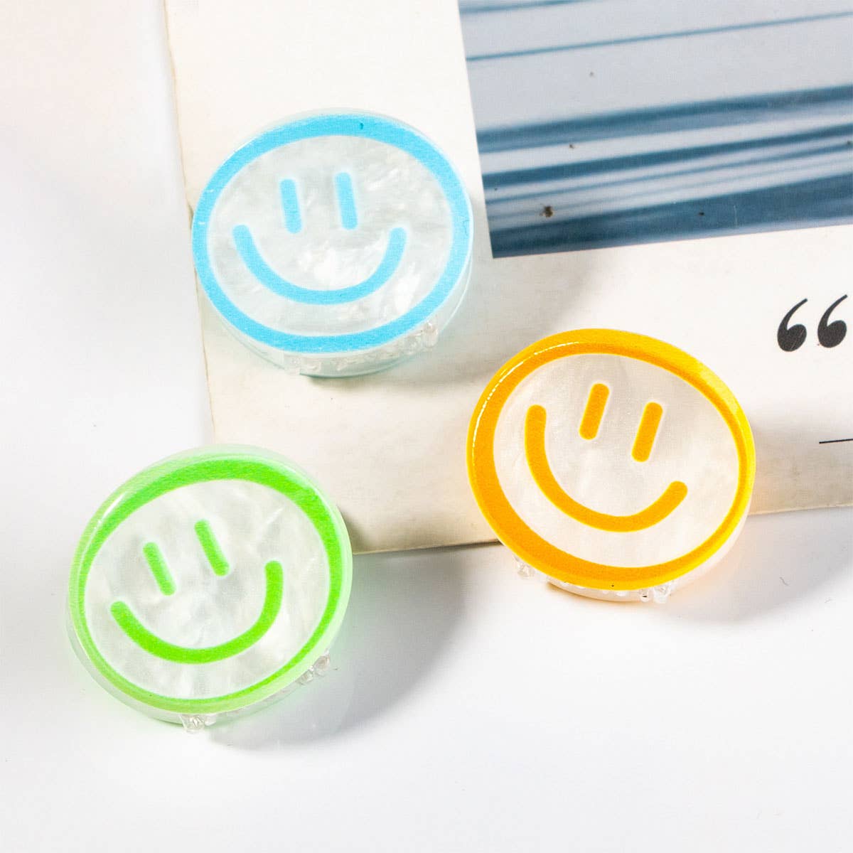 Acrylic Smiley Face Hair Claw - Cute Back Clip_CWAHA0285